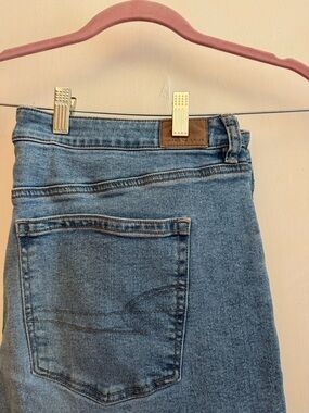 American Eagle Mom Jeans